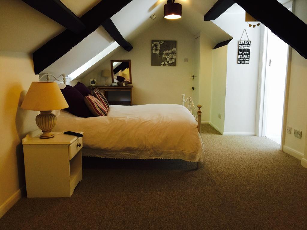 Cottage Inn Lynton Habitación foto